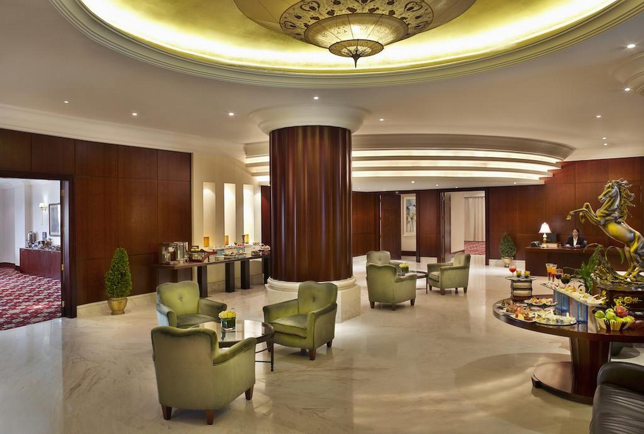 Aparthotel Seasons 4*