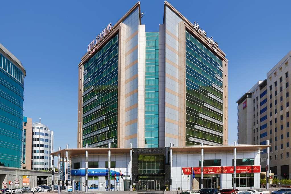Seasons Aparthotel